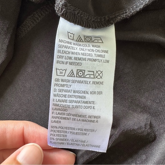 Susan Graver Artisan Womens Blouse XL Rhinestone Liquid Knit Black Asymmetrical - Picture 4 of 7